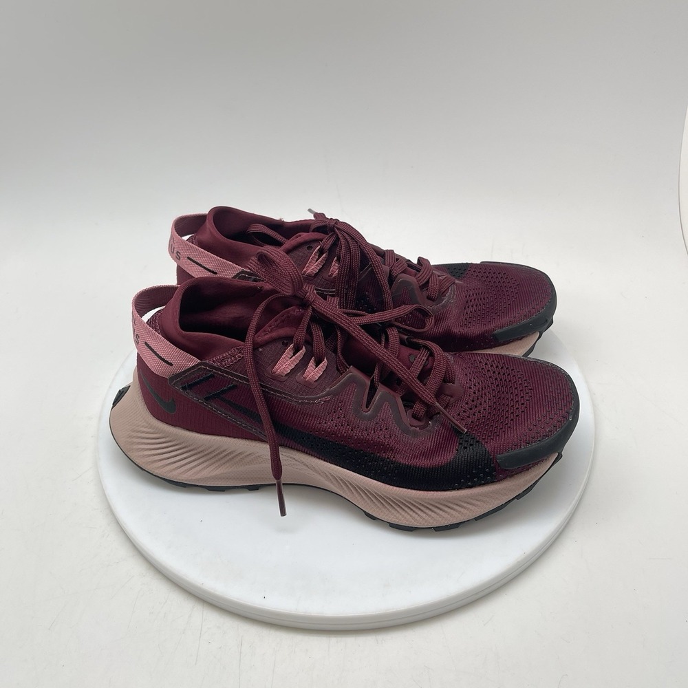 Nike Sneakers Womens 5 Pegasus Trail 2 Beet Root Black Running Shoes CK4309-600